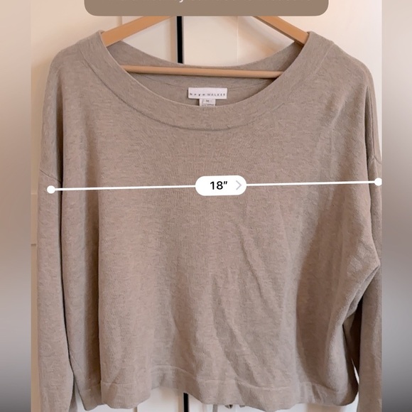 Bryn Walker Tan Long Sleeve Cotton Top Size Medium  casual basic minimalist - Picture 4 of 5